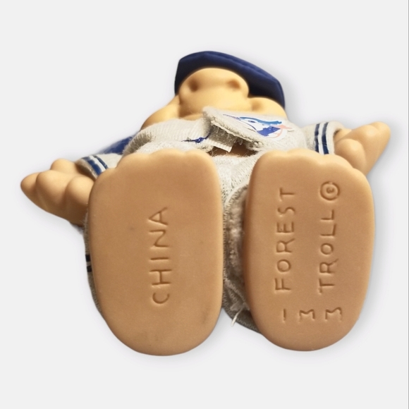 Toronto Blue Jay's 1992 World Series Edition Forest Troll Doll - Picture 3 of 4